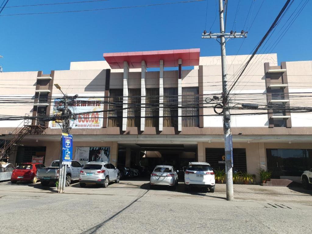 Rich Manor Pension House Cagayan de Oro Dış mekan fotoğraf